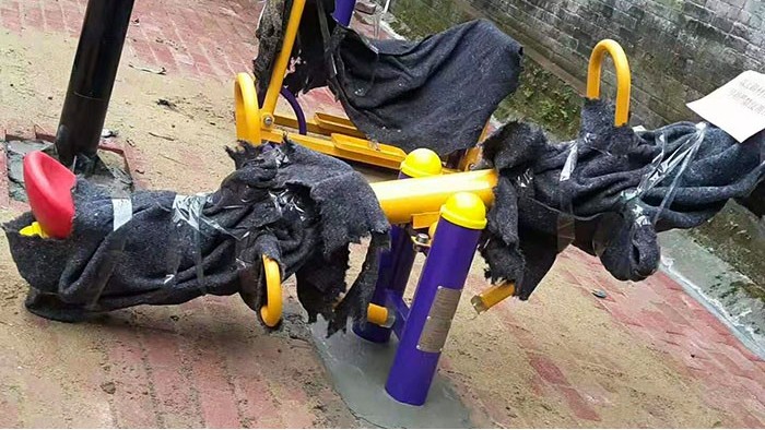 戶外健身器材